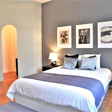 Spacious Apartment In The Heart Of インスブルック エクステリア 写真